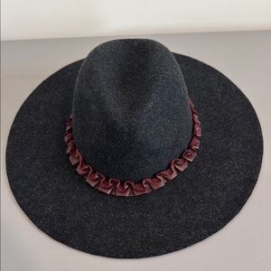 Echo Black and Red Fedora Hat
